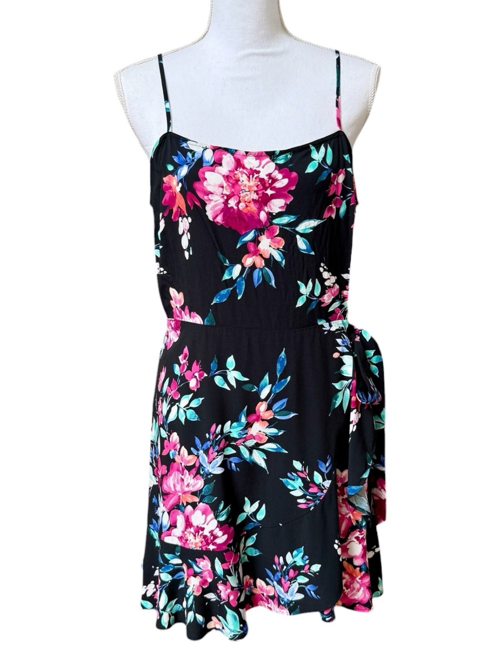 Floral Faux Wrap Tie-Waist Black Sundress with Pink Bloom Size L Like New